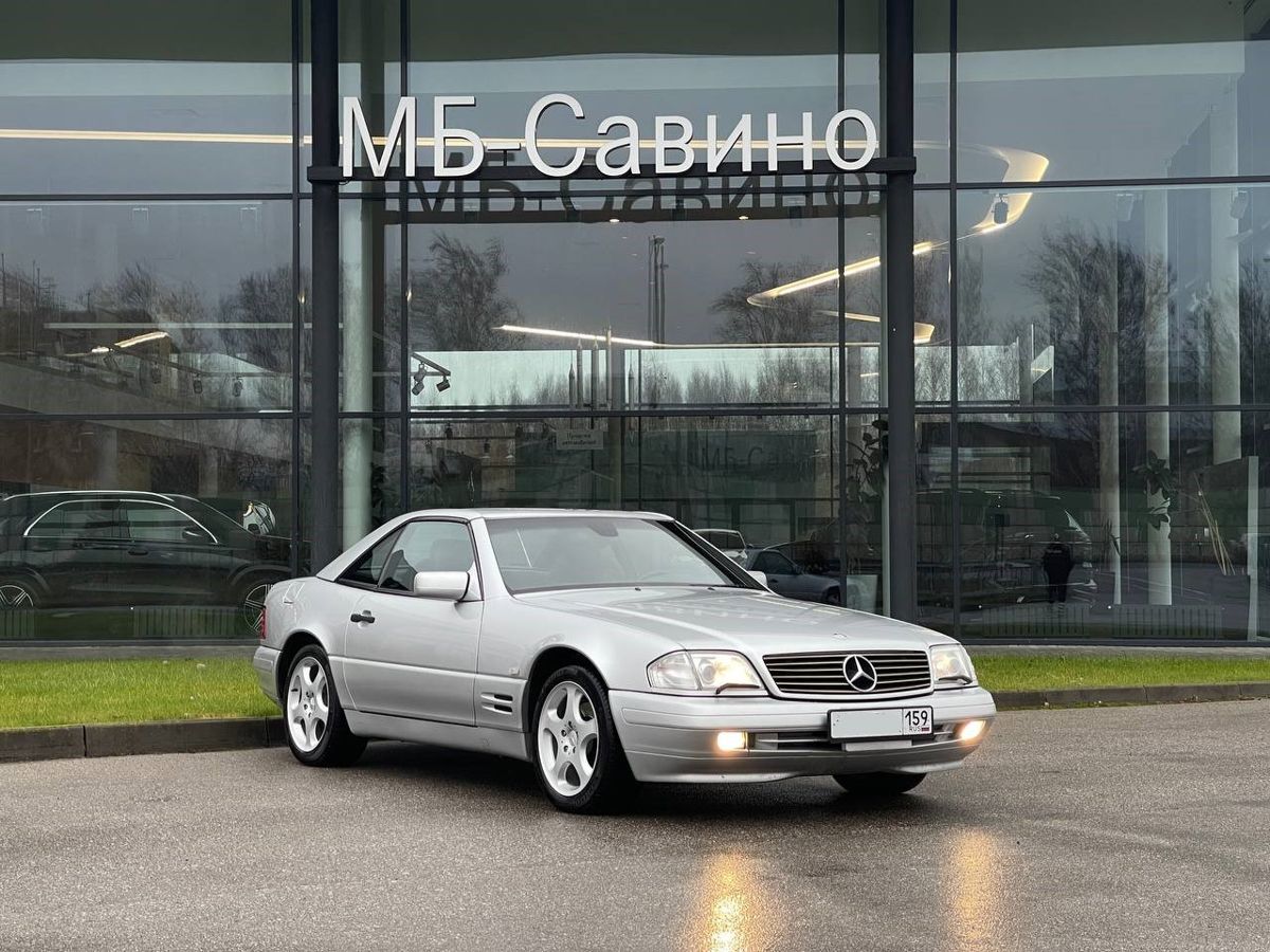 Mercedes-Benz 320 3.2 AT (231 л.с.)