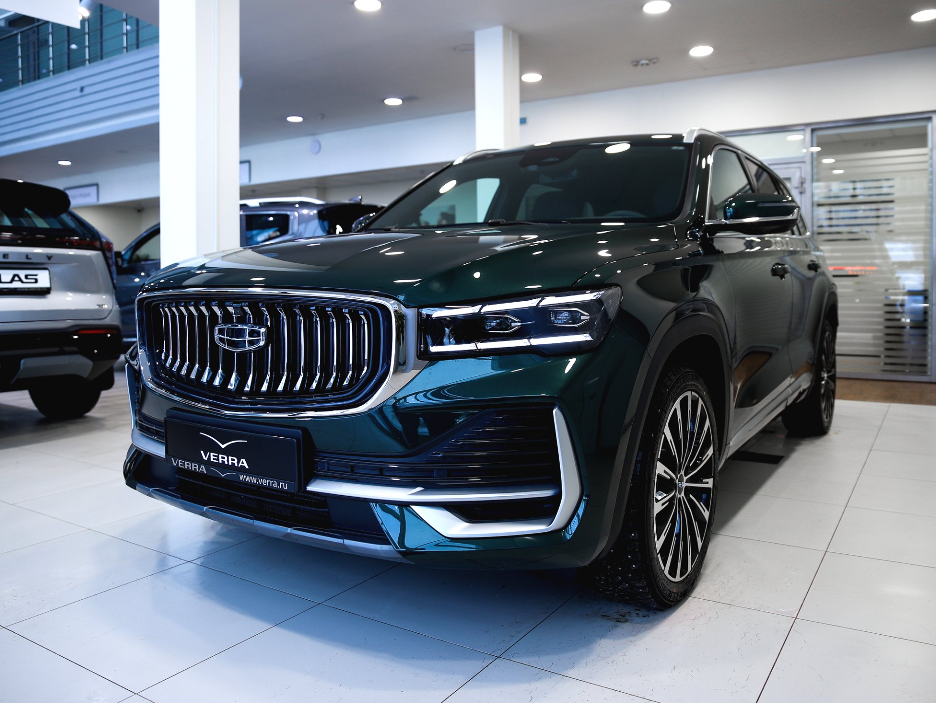 Geely Monjaro (Flagship SE) 2.0 AT (238 л.с.) 4WD