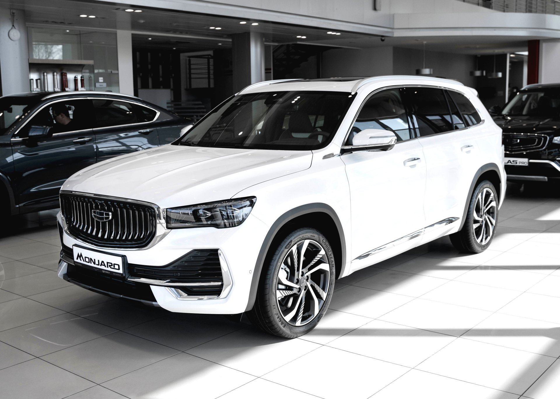 Geely Monjaro (Flagship SE) 2.0 AT (238 л.с.) 4WD